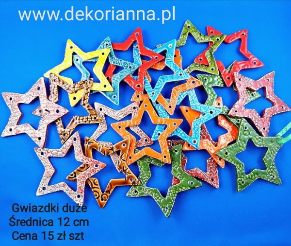 Gwiazdki duże z dziurką 12cm
