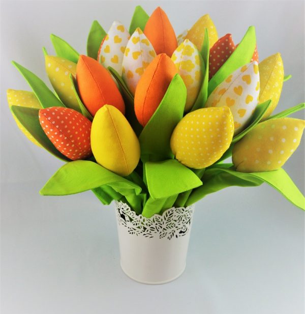 Tulipany z tkaniny